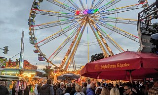 Der Annentag in Brakel ist auch in diesem Jahr ein echter Besuchermagnet. - Burkhard Battran Der Annentag in Brakel ist auch in diesem Jahr ein echter Besuchermagnet. - Burkhard Battran