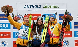 Selina Grotian (l) und Franziska Preuß (r) müssen nur einer den Vortritt lassen. - Alessandro Trovati/AP/dpa Selina Grotian (l) und Franziska Preuß (r) müssen nur einer den Vortritt lassen. - Alessandro Trovati/AP/dpa