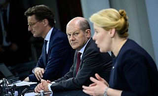- Bernd von Jutrczenka/dpa - Bernd von Jutrczenka/dpa