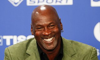 Michael Jordan ist sozial stark enagiert. - Foto: Thibault Camus/AP/dpa Michael Jordan ist sozial stark enagiert. - Foto: Thibault Camus/AP/dpa