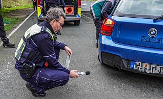 Die Polizei sieht und hört genau hin, wenn es um die Verkehrssicherheit und Lautstärke sogenannter Tuning-Fahrzeuge geht. - Paul Brinkmann Die Polizei sieht und hört genau hin, wenn es um die Verkehrssicherheit und Lautstärke sogenannter Tuning-Fahrzeuge geht. - Paul Brinkmann