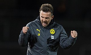 Auch an seiner neuen Station erfolgreich: Rödinghausens Meistertrainer Enrico Maaßen im BVB-Dress. - Noah Wedel Auch an seiner neuen Station erfolgreich: Rödinghausens Meistertrainer Enrico Maaßen im BVB-Dress. - Noah Wedel