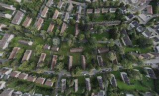 Die städtische Wohnungsgesellschaft SGW will das Albert-Rusch-Viertel zu einem modernen "Südstadt Quartier" machen. Dazu sollen voraussichtlich alle 39 alten Siedlungshäuser abgerissen werden. - Thorsten Ulonska Die städtische Wohnungsgesellschaft SGW will das Albert-Rusch-Viertel zu einem modernen "Südstadt Quartier" machen. Dazu sollen voraussichtlich alle 39 alten Siedlungshäuser abgerissen werden. - Thorsten Ulonska