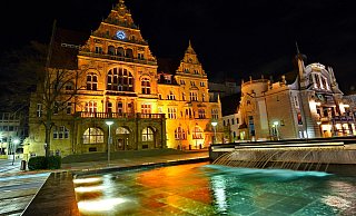 Der Kampf um das Bielefelder Rathaus dürfte das größte Interesse hervorrufen. - Barbara Franke Der Kampf um das Bielefelder Rathaus dürfte das größte Interesse hervorrufen. - Barbara Franke