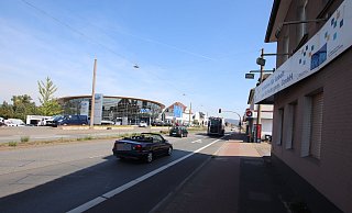 Die Mindener Straße heute: Noch gibt es vier Autospuren und keinen Radweg. - Jörg Stuke Die Mindener Straße heute: Noch gibt es vier Autospuren und keinen Radweg. - Jörg Stuke