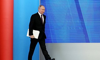 Hat die Wirtschaft an die Bedürfnisse des Ukraine-Kriegs angepasst, der mehr kostet als erwartet: Wladimir Putin. - Gavriil Grigorov/Sputnik Kremlin/AP/dpa Hat die Wirtschaft an die Bedürfnisse des Ukraine-Kriegs angepasst, der mehr kostet als erwartet: Wladimir Putin. - Gavriil Grigorov/Sputnik Kremlin/AP/dpa