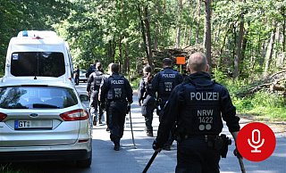 Elf Tage wurde nach der Leiche von Friederike B. gesucht. Am Ende fand man sie in einem Waldgrab im Haller Ortsteil Kölkebeck. - Jonas Damme Elf Tage wurde nach der Leiche von Friederike B. gesucht. Am Ende fand man sie in einem Waldgrab im Haller Ortsteil Kölkebeck. - Jonas Damme