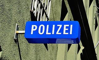 Die Polizei in Lübbecke sucht nach einer Unfallflucht nach Zeugen. Symbolbild. - Pixabay Die Polizei in Lübbecke sucht nach einer Unfallflucht nach Zeugen. Symbolbild. - Pixabay