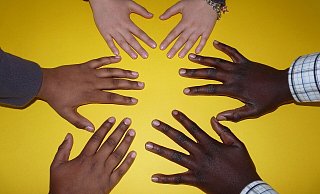 2025 wird der Posten an der Spitze des Kommunalen Integrationszentrums wieder neu besetzt. - Symbolbild: Pixabay 2025 wird der Posten an der Spitze des Kommunalen Integrationszentrums wieder neu besetzt. - Symbolbild: Pixabay