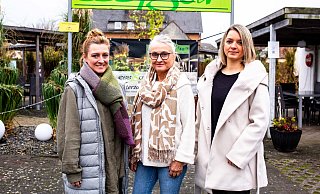Veränderungen im Familienbetrieb: Nadine Scheer (v. l.), Ursula Ernst und Tina Neumüller gehen mit der Essbar Ernst in ein neues Zeitalter. Es gibt personelle Veränderungen. - Andre Schneider Veränderungen im Familienbetrieb: Nadine Scheer (v. l.), Ursula Ernst und Tina Neumüller gehen mit der Essbar Ernst in ein neues Zeitalter. Es gibt personelle Veränderungen. - Andre Schneider