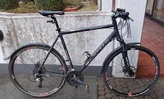Wem gehört dieses Fahrrad? Aufgefunden wurde es Anfang August in Nordhemmern in der Straße "Detzkamp". Foto: Polizei Minden-Lübbecke - Eike J. Horstmann Wem gehört dieses Fahrrad? Aufgefunden wurde es Anfang August in Nordhemmern in der Straße "Detzkamp". Foto: Polizei Minden-Lübbecke - Eike J. Horstmann