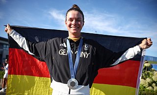 Silber bei den Olympischen Spielen: Esther Henseleit gelang ein historischer Coup. - Jan Woitas/dpa Silber bei den Olympischen Spielen: Esther Henseleit gelang ein historischer Coup. - Jan Woitas/dpa