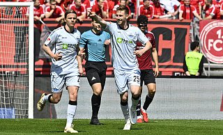 Tjark Scheller bejubelt in der 20. Minute seinen Treffer zum 1:1. Der SCP-Innenverteidiger brachte sein Team damit auf die Siegerstraße. - Imago Images Tjark Scheller bejubelt in der 20. Minute seinen Treffer zum 1:1. Der SCP-Innenverteidiger brachte sein Team damit auf die Siegerstraße. - Imago Images