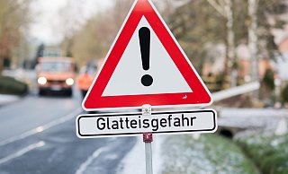 Der Deutsche Wetterdienst hatte sogar eine amtliche Unwetterwarnung herausgegeben. - picture alliance / Julian Stratenschulte/dpa Der Deutsche Wetterdienst hatte sogar eine amtliche Unwetterwarnung herausgegeben. - picture alliance / Julian Stratenschulte/dpa