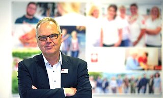 Volker Brüggenjürgen ist ein gefragter Interviewpartner. Deutschlands größte Fernsehsender und Nachrichtenmagazine wollen O-Töne des 57-Jährigen zur Situation der Werkvertragsarbeiter. - Nicole Donath Volker Brüggenjürgen ist ein gefragter Interviewpartner. Deutschlands größte Fernsehsender und Nachrichtenmagazine wollen O-Töne des 57-Jährigen zur Situation der Werkvertragsarbeiter. - Nicole Donath