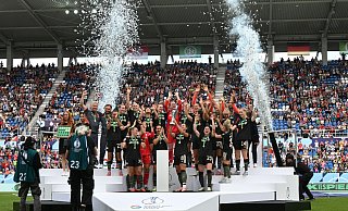 Für den Bundesliga-Auftakt des FC Bayern München gegen Bayer Leverkusen wurden bereits 50.000 Tickets verkauft. - Uli Deck/dpa Für den Bundesliga-Auftakt des FC Bayern München gegen Bayer Leverkusen wurden bereits 50.000 Tickets verkauft. - Uli Deck/dpa