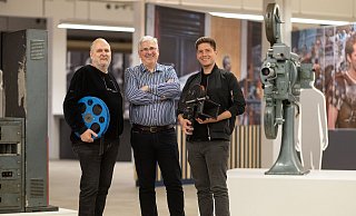 Frank Bell (v. l.), Holger Schettler und Dennis Blomeyer beim Start des Kinomusuems vor drei Jahren. - Oliver Krato Frank Bell (v. l.), Holger Schettler und Dennis Blomeyer beim Start des Kinomusuems vor drei Jahren. - Oliver Krato