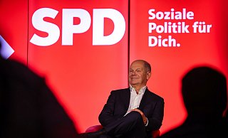 Bundeskanzler Olaf Scholz (SPD) kommt im Januar, um bei einer Dialogveranstaltung im Lokschuppen mit Bürgerinnen und Bürgern aus Bielefeld ins Gespräch zu kommen. - picture alliance/dpa Bundeskanzler Olaf Scholz (SPD) kommt im Januar, um bei einer Dialogveranstaltung im Lokschuppen mit Bürgerinnen und Bürgern aus Bielefeld ins Gespräch zu kommen. - picture alliance/dpa
