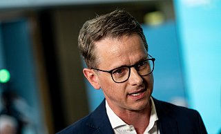 CDU-Generalsekretär Carsten Linnemann sieht nach dem Sieg der Union bei der Europawahl in Deutschland vor allem eine Niederlage der Ampel-Koalition von Kanzler Olaf Scholz. - Fabian Sommer/dpa CDU-Generalsekretär Carsten Linnemann sieht nach dem Sieg der Union bei der Europawahl in Deutschland vor allem eine Niederlage der Ampel-Koalition von Kanzler Olaf Scholz. - Fabian Sommer/dpa