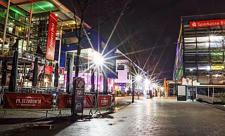In der Nacht auf Sonntag fiel der Schuss im Eingangsbereich der beliebten Liv-Bar am Boulevard. - jonek.fotografie.de In der Nacht auf Sonntag fiel der Schuss im Eingangsbereich der beliebten Liv-Bar am Boulevard. - jonek.fotografie.de
