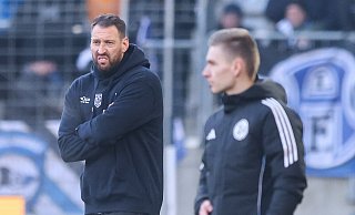 Zum Naserümpfen: Der Auftritt von Arminia Bielefeld gegen Energie Cottbus warf viele Fragen auf. - Oliver Krato Zum Naserümpfen: Der Auftritt von Arminia Bielefeld gegen Energie Cottbus warf viele Fragen auf. - Oliver Krato