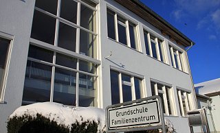 Im Altbau der Grundschule Marienmünster sollen die Klassenräume neue Lüftungsanlagen erhalten. - David Schellenberg Im Altbau der Grundschule Marienmünster sollen die Klassenräume neue Lüftungsanlagen erhalten. - David Schellenberg