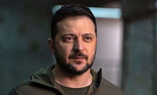 «Es muss eine gerechte Vergeltung für alles geben, was russische Mörder in diesem Krieg und im Interesse von Putins lebenslanger Macht getan haben»: der ukrainische Präsident Wolodymyr Selenskyj. - Efrem Lukatsky/AP/dpa «Es muss eine gerechte Vergeltung für alles geben, was russische Mörder in diesem Krieg und im Interesse von Putins lebenslanger Macht getan haben»: der ukrainische Präsident Wolodymyr Selenskyj. - Efrem Lukatsky/AP/dpa