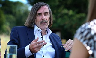 Norbert "Nobby" Morkes will bei der Bürgermeisterwahl am 13. September in die Stichwahl kommen. - Andreas Frücht Norbert "Nobby" Morkes will bei der Bürgermeisterwahl am 13. September in die Stichwahl kommen. - Andreas Frücht
