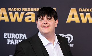 Sänger Isaak ist gespannt auf den diesjährigen ESC-Wettbewerb. - Silas Stein/dpa Sänger Isaak ist gespannt auf den diesjährigen ESC-Wettbewerb. - Silas Stein/dpa