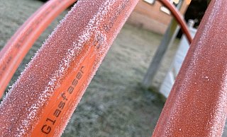 Solche Rohre lässt die Deutsche Glasfaser durch Tiefbaukolonnen für den Netzausbau verlegen. - Jens Reddeker Solche Rohre lässt die Deutsche Glasfaser durch Tiefbaukolonnen für den Netzausbau verlegen. - Jens Reddeker
