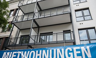Tausende von Mietwohnungen werden in Bielefeld gebraucht. - Verwendung weltweit Tausende von Mietwohnungen werden in Bielefeld gebraucht. - Verwendung weltweit