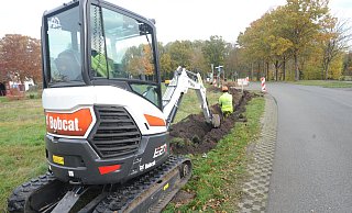 Es wird gebaggert: In Stemwede hat derzeit der Breitband-Ausbau begonnen. Die Umsetzung des Masterplans des Landkreises soll bis 2023 dauern. - Joern Spreen-Ledebur Es wird gebaggert: In Stemwede hat derzeit der Breitband-Ausbau begonnen. Die Umsetzung des Masterplans des Landkreises soll bis 2023 dauern. - Joern Spreen-Ledebur