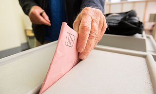 Die Wahl ist beendet. - Julian Stratenschulte/dpa Die Wahl ist beendet. - Julian Stratenschulte/dpa