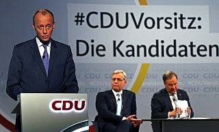 Friedrich Merz (v. l.), Norbert Röttgen und Armin Laschet kämpfen um den Posten als Parteivorsitzender der CDU. - Reuters Friedrich Merz (v. l.), Norbert Röttgen und Armin Laschet kämpfen um den Posten als Parteivorsitzender der CDU. - Reuters