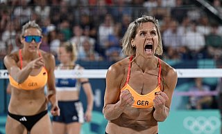 Laura Ludwig (r) und Louisa Lippmann spielen um den deutschen Meistertitel. - Sven Hoppe/dpa Laura Ludwig (r) und Louisa Lippmann spielen um den deutschen Meistertitel. - Sven Hoppe/dpa