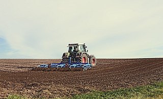 Rund 400 Vertreter der Landwirtschaft kamen ins Weweraner Bürgerhaus, um sich über die Entwicklung des bäuerlichen Sektors zu informieren. - Pixabay (Symbolfoto) Rund 400 Vertreter der Landwirtschaft kamen ins Weweraner Bürgerhaus, um sich über die Entwicklung des bäuerlichen Sektors zu informieren. - Pixabay (Symbolfoto)