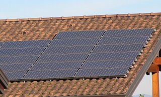 Auf Neubaudächern sollen in Paderborn Photovoltaikanlagen zur Pflicht werden. - (Symbolbild) Pixabay Auf Neubaudächern sollen in Paderborn Photovoltaikanlagen zur Pflicht werden. - (Symbolbild) Pixabay