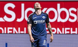 SCP-Edeljoker Sven Michel hätte in der 80. Minute auf 2:0 erhöhen können. Der routinierte Stürmer machte auch alles richtig, traf aber nur die Latte. - picture alliance/dpa SCP-Edeljoker Sven Michel hätte in der 80. Minute auf 2:0 erhöhen können. Der routinierte Stürmer machte auch alles richtig, traf aber nur die Latte. - picture alliance/dpa