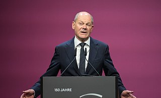 Der Kanzler hat keine Mehrheit mehr im Bundestag. (Archivbild) - Hannes P. Albert/dpa Der Kanzler hat keine Mehrheit mehr im Bundestag. (Archivbild) - Hannes P. Albert/dpa