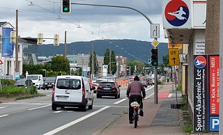 Die Mindener Straße soll - ebenso wie die Kanalstraße - mit dem Umbau nicht nur ihren autobahnähnlichen Charakter verlieren, sondern auch Platz für den ersten Abschnitt des ersten Radschnellweges in OWL bieten. - Thorsten Gödecker Die Mindener Straße soll - ebenso wie die Kanalstraße - mit dem Umbau nicht nur ihren autobahnähnlichen Charakter verlieren, sondern auch Platz für den ersten Abschnitt des ersten Radschnellweges in OWL bieten. - Thorsten Gödecker
