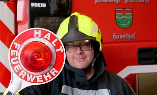 Mit ihrer neuen Sichtschutzwand wird die Feuerwehr Hövelhof Gaffern und Videofilmern einen Strich durch die Rechnung machen. Den symbolischen Halt stellt hier Benedikt Michaelis dar. - Ralph Meyer Mit ihrer neuen Sichtschutzwand wird die Feuerwehr Hövelhof Gaffern und Videofilmern einen Strich durch die Rechnung machen. Den symbolischen Halt stellt hier Benedikt Michaelis dar. - Ralph Meyer