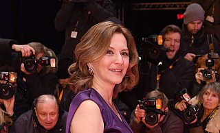 Schauspielerin Martina Gedeck, hier 2017 bei den 67. Internationalen Filmfestspielen in Berlin, wird beim Kunstfest auf Schloss Corvey zu Gast sein. - dpa Schauspielerin Martina Gedeck, hier 2017 bei den 67. Internationalen Filmfestspielen in Berlin, wird beim Kunstfest auf Schloss Corvey zu Gast sein. - dpa