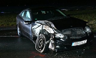 An den Autos entstand jeweils Totalschaden, der auf etwa 25.000 Euro geschätzt wird. - Andreas Eickhoff An den Autos entstand jeweils Totalschaden, der auf etwa 25.000 Euro geschätzt wird. - Andreas Eickhoff