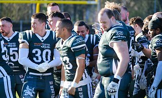 Die Bielefeld Bulldogs feierten in Münster einen Sieg zum Auftakt der Regionalligasaison. - Andreas Zobe Die Bielefeld Bulldogs feierten in Münster einen Sieg zum Auftakt der Regionalligasaison. - Andreas Zobe