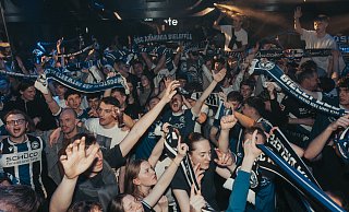 Berlin, Berlin! Wir fahren nach Berlin (... aber erst einmal wird in Bielefeld gefeiert)! - Café Europa Berlin, Berlin! Wir fahren nach Berlin (... aber erst einmal wird in Bielefeld gefeiert)! - Café Europa