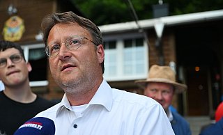 Robert Sesselmann (AfD) ist der Wahlsieger in Sonneberg. - Martin Schutt/dpa Robert Sesselmann (AfD) ist der Wahlsieger in Sonneberg. - Martin Schutt/dpa