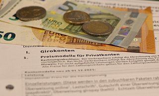 Das kostenlose Girokonto gibt es nur nur noch selten, die Kunden müssen dafür Gebühren bezahlen. - Holger Kosbab Das kostenlose Girokonto gibt es nur nur noch selten, die Kunden müssen dafür Gebühren bezahlen. - Holger Kosbab