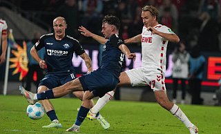 Aaron Zehnter (vorne) und Teamkollege Sven Michel (hinten l.), hier beim Spiel in Köln, stehen vor dem Comeback. - IMAGO/Chai v.d. Laage Aaron Zehnter (vorne) und Teamkollege Sven Michel (hinten l.), hier beim Spiel in Köln, stehen vor dem Comeback. - IMAGO/Chai v.d. Laage