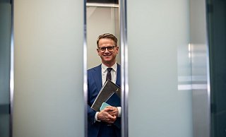 Carsten Linnemann, CDU-Generalsekretär, kommt zu Sondierungsgesprächen von Union und SPD nach der Bundestagswahl. - Michael Kappeler/dpa Carsten Linnemann, CDU-Generalsekretär, kommt zu Sondierungsgesprächen von Union und SPD nach der Bundestagswahl. - Michael Kappeler/dpa