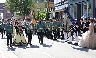 So schön war der Samstag vom Jubiläumsschützenfest der Schützengilde Höxter. - Simone Flörke So schön war der Samstag vom Jubiläumsschützenfest der Schützengilde Höxter. - Simone Flörke